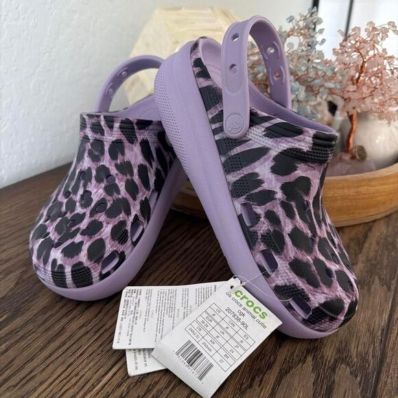 CROCS Shoes - Crocs Women's Purple Clogs